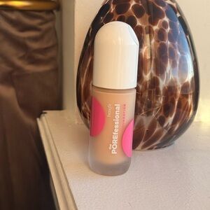 Benefit POREfessional Foundation - Soft Cream